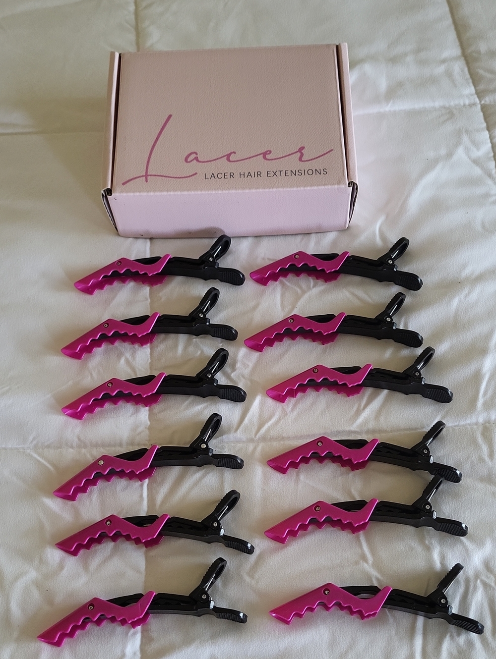 New in box Lacer Hair Pink & Black Alligator Sectioning Clips - 12 Pack